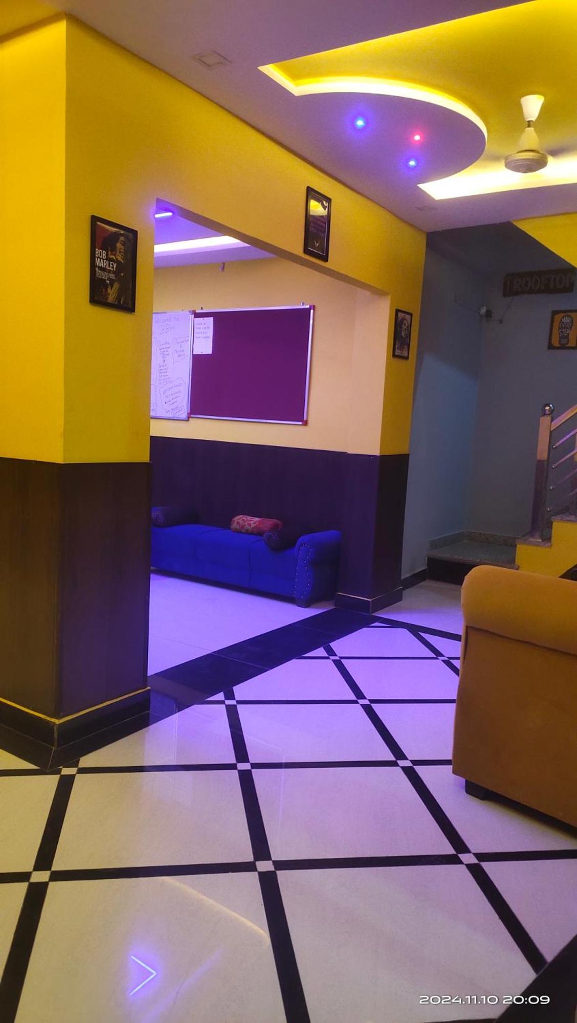 Big Brother Hostel Hotel อัครา ภายนอก รูปภาพ