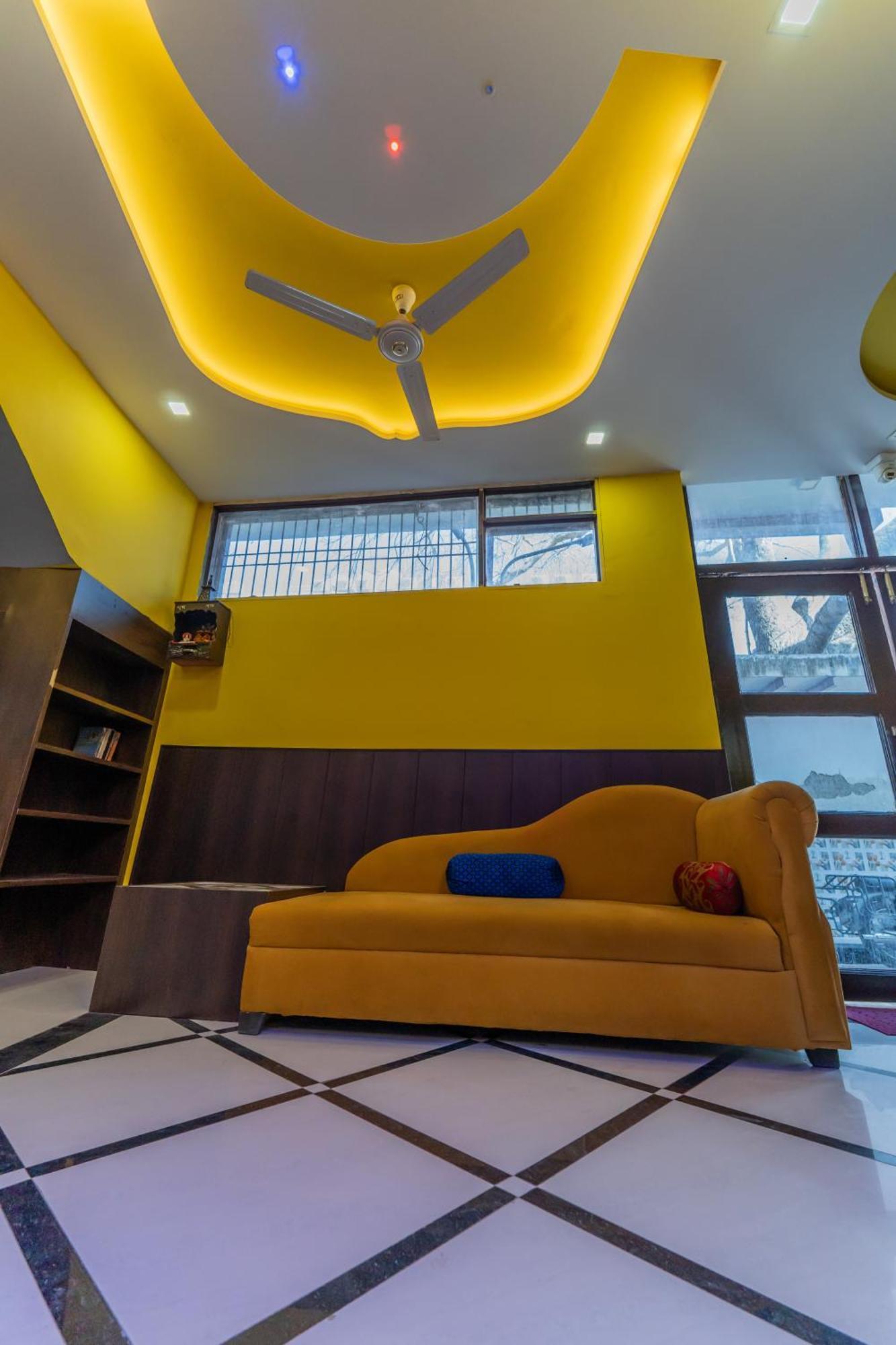 Big Brother Hostel Hotel อัครา ภายนอก รูปภาพ